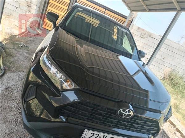 تويوتا راف 4 2022 للبيع في العراق - الفلوجة